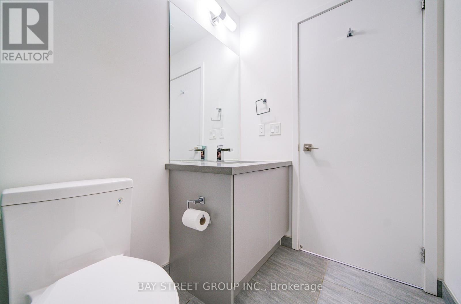 1101 - 297 Oak Walk Drive, Oakville, Ontario  L6H 6Z3 - Photo 18 - W12930410