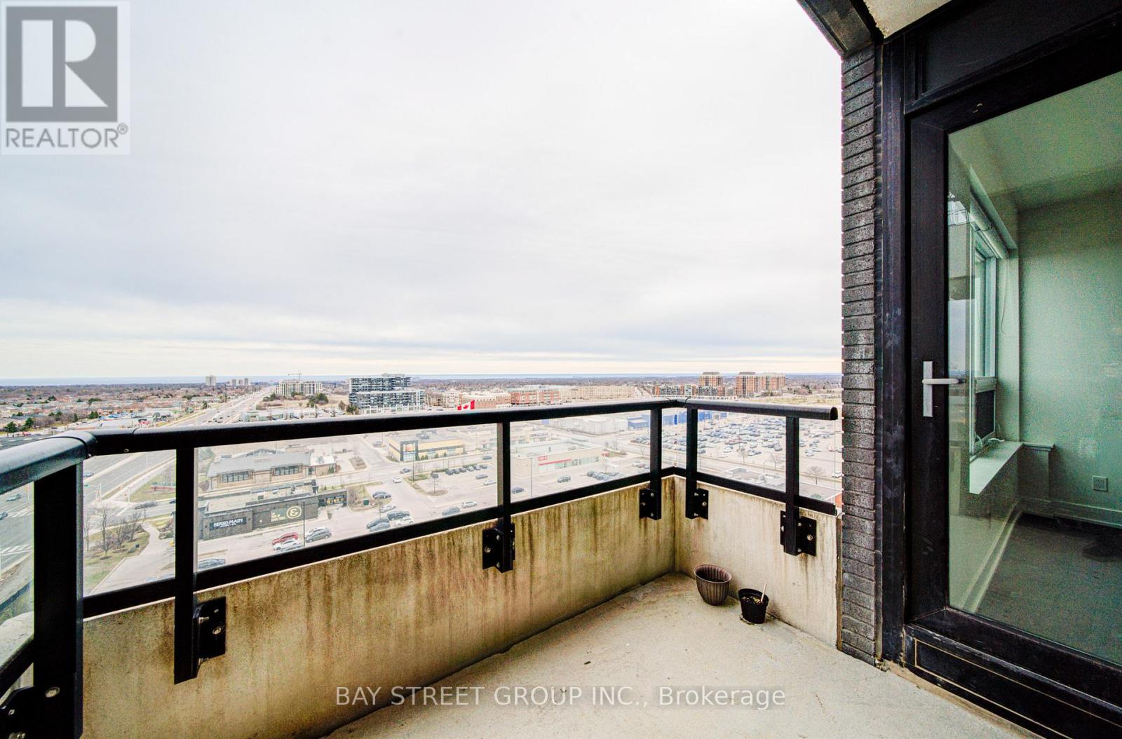 1101 - 297 Oak Walk Drive, Oakville, Ontario  L6H 6Z3 - Photo 20 - W12930410