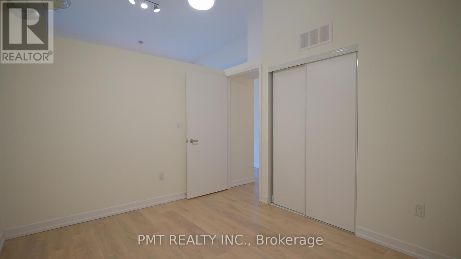 331 - 1410 Dupont Street, Toronto (Dovercourt-Wallace Emerson-Junction), Ontario  M6H 0B6 - Photo 11 - W12930464