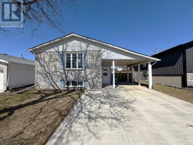 19 MEMORY LANE, Cambridge, Ontario