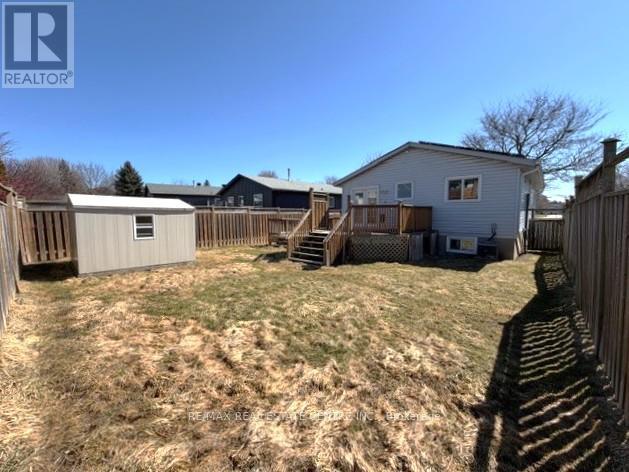 19 Memory Lane, Cambridge, Ontario  N3C 3X7 - Photo 4 - X12930452