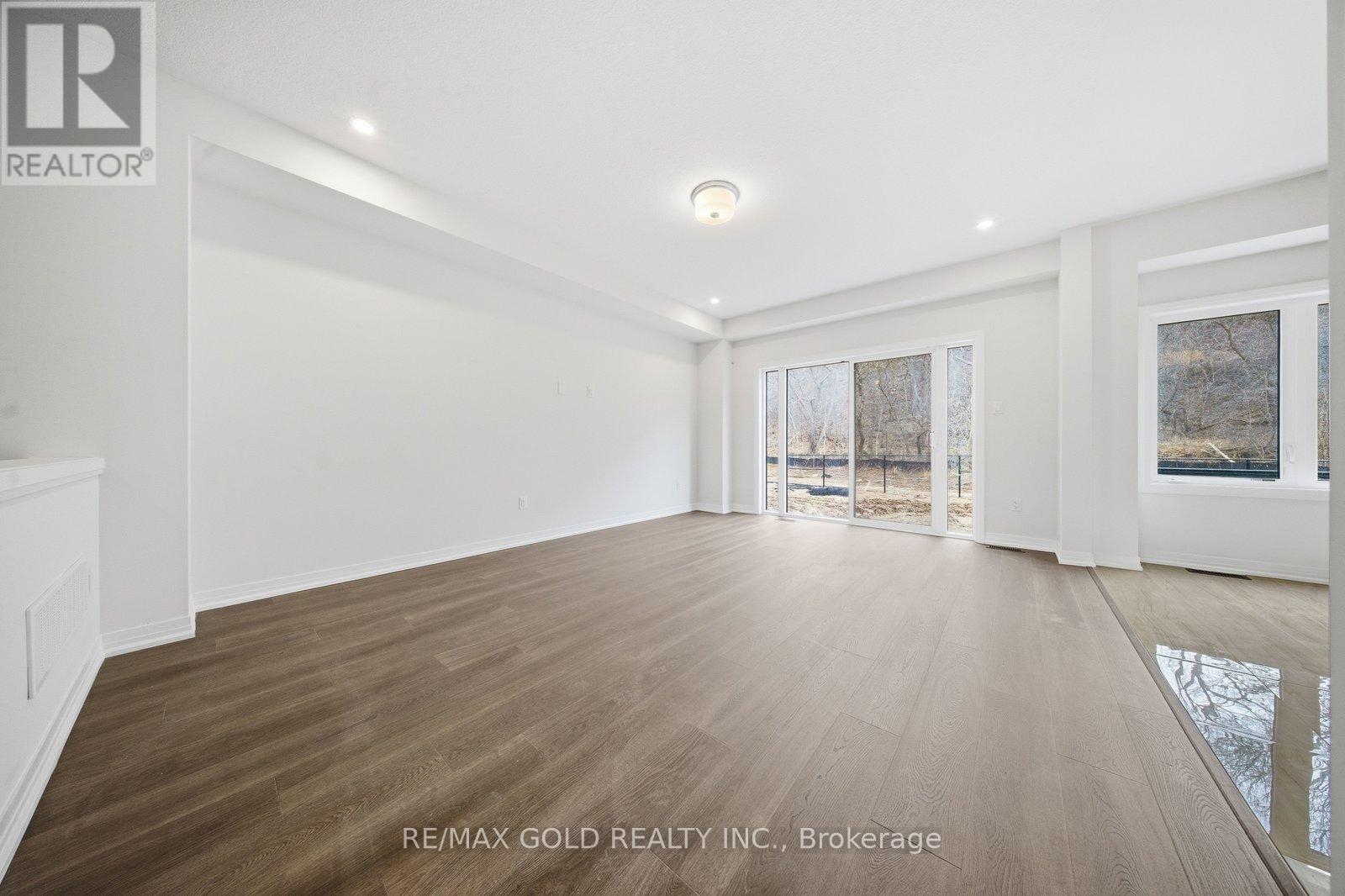 29 Mckernan Avenue, Brantford, Ontario  N3V 0C2 - Photo 11 - X12930478