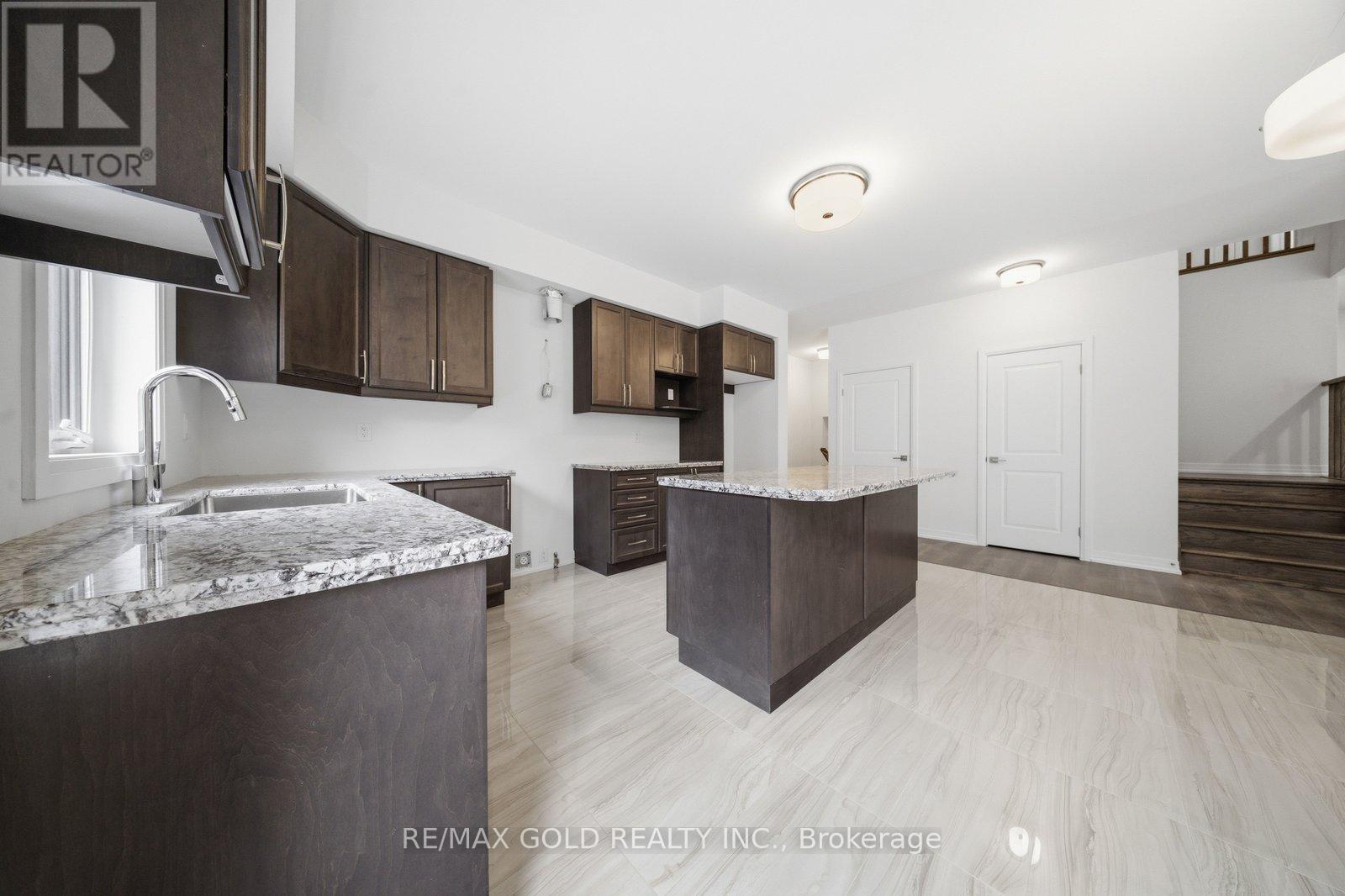 29 Mckernan Avenue, Brantford, Ontario  N3V 0C2 - Photo 17 - X12930478