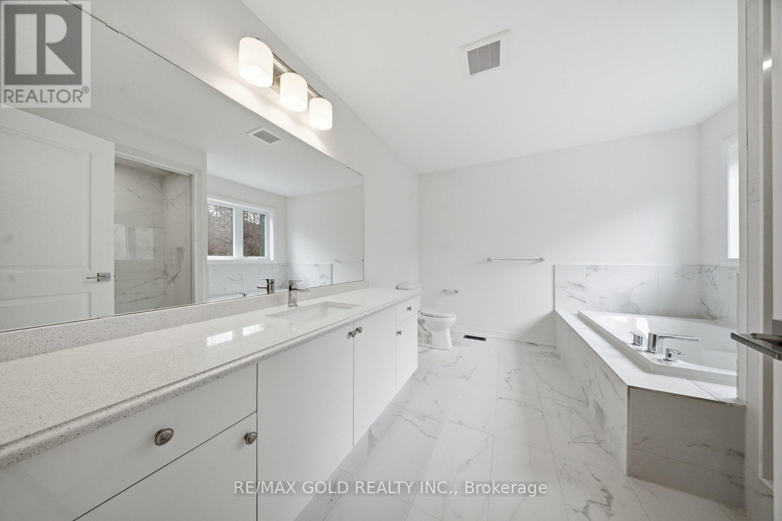 29 Mckernan Avenue, Brantford, Ontario  N3V 0C2 - Photo 23 - X12930478