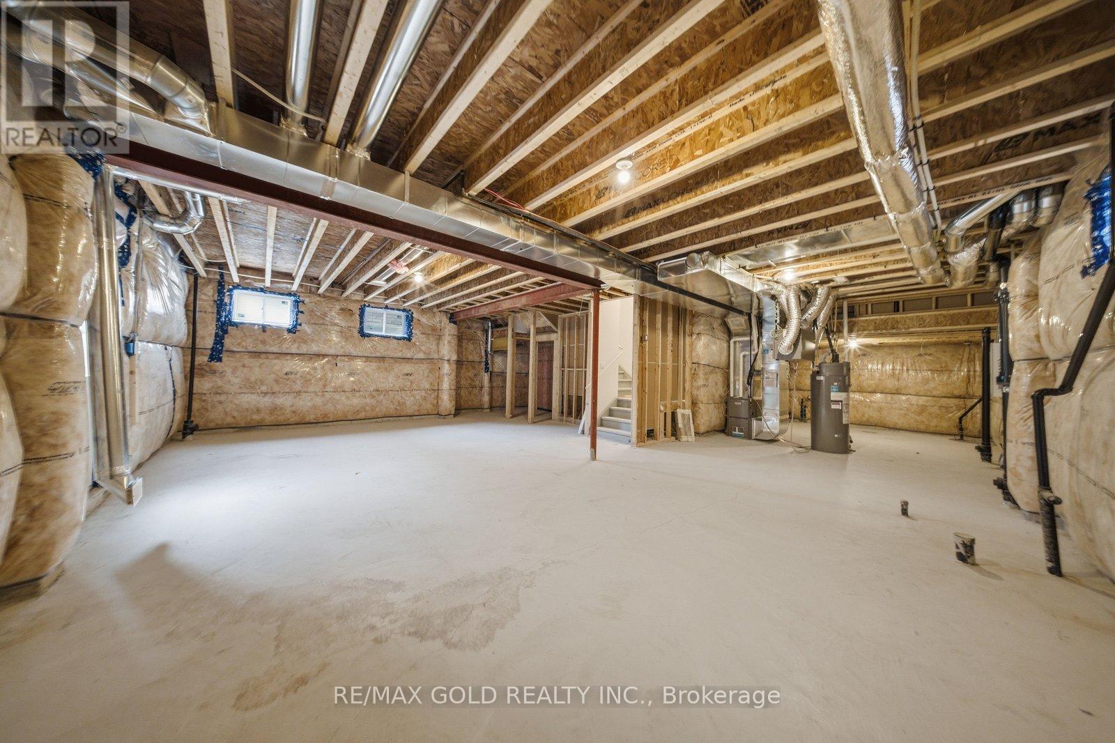 29 Mckernan Avenue, Brantford, Ontario  N3V 0C2 - Photo 34 - X12930478