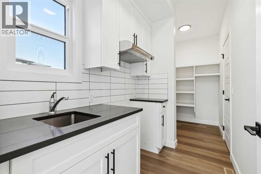 249 Dawson Wharf Crescent, Chestermere, Alberta  T1X 2X6 - Photo 9 - A2280207