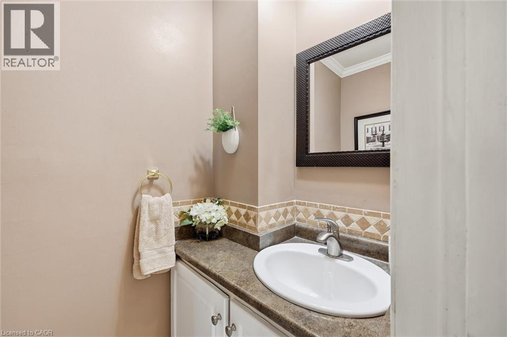 478 Featherstone Court, Burlington, Ontario  L7L 5K1 - Photo 21 - 40814323