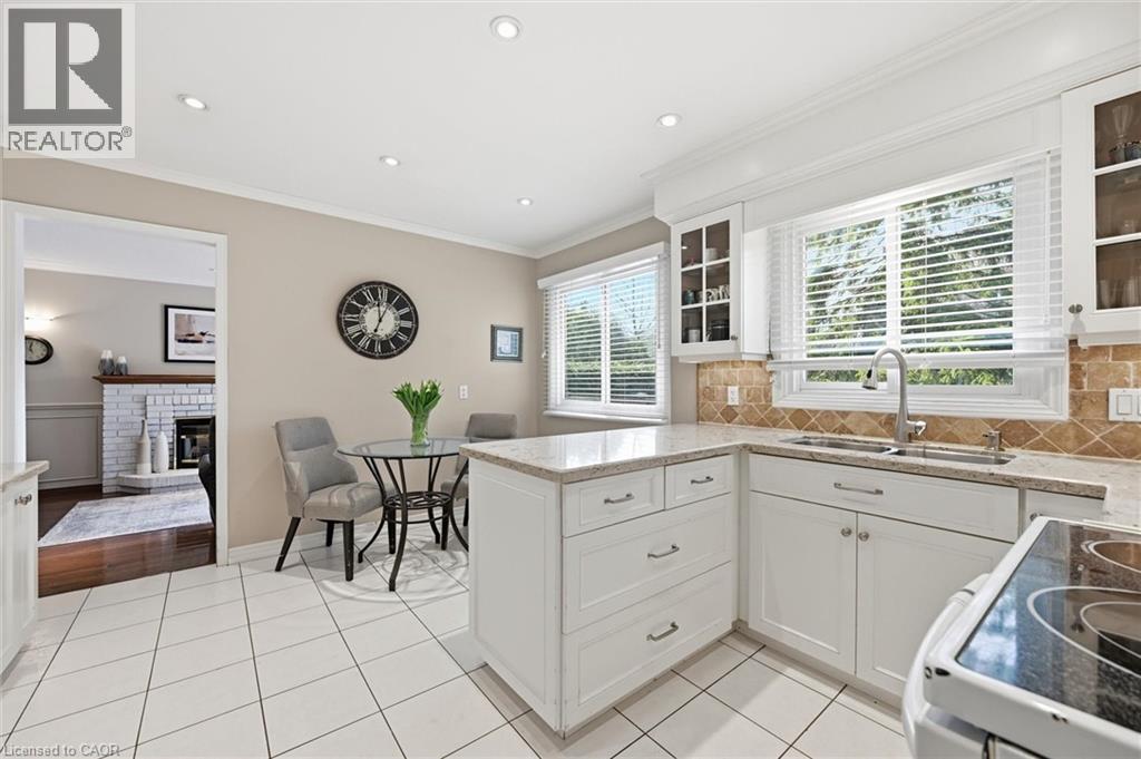 478 Featherstone Court, Burlington, Ontario  L7L 5K1 - Photo 12 - 40814323