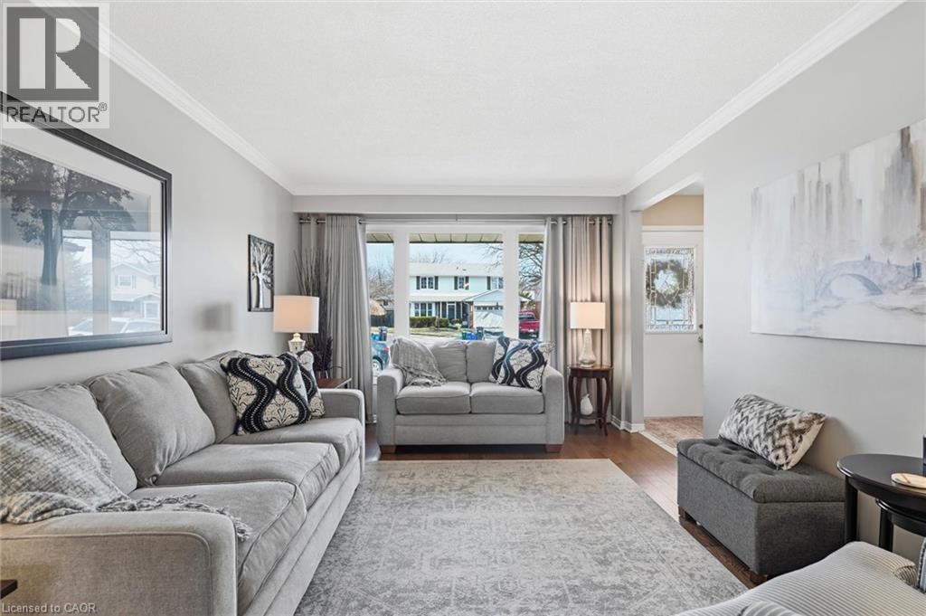 478 Featherstone Court, Burlington, Ontario  L7L 5K1 - Photo 7 - 40814323