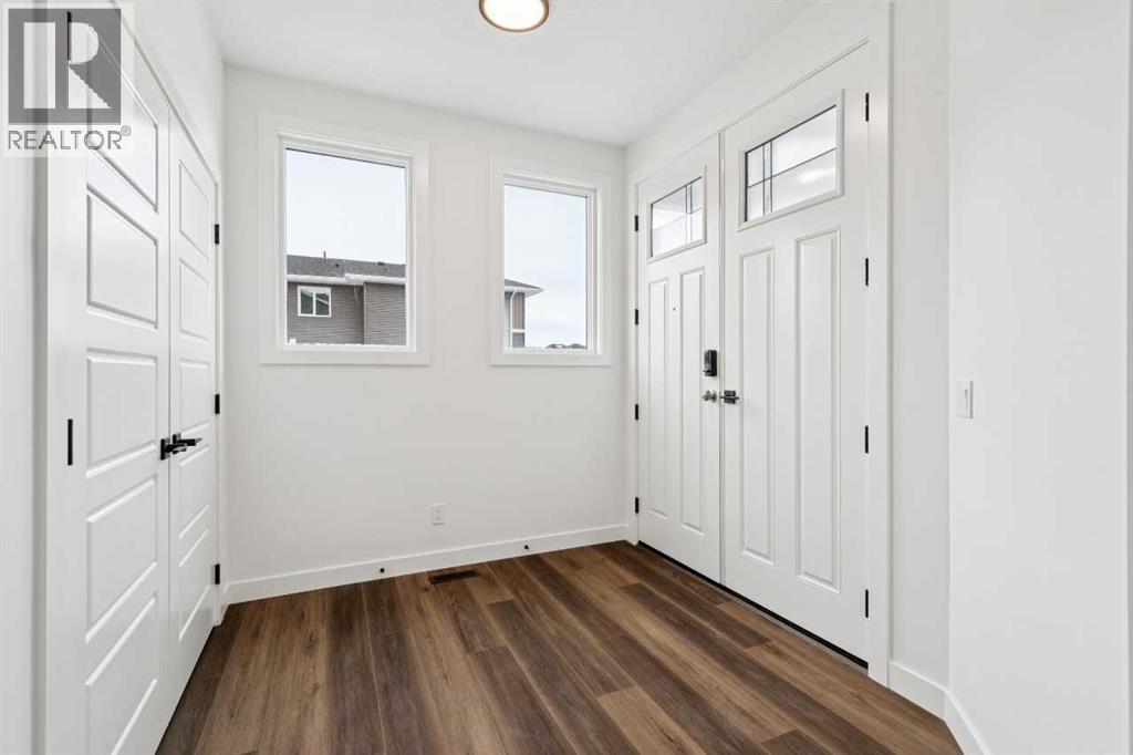 283 Dawson Wharf Rise, Chestermere, Alberta  T1X 2W2 - Photo 4 - A2287626