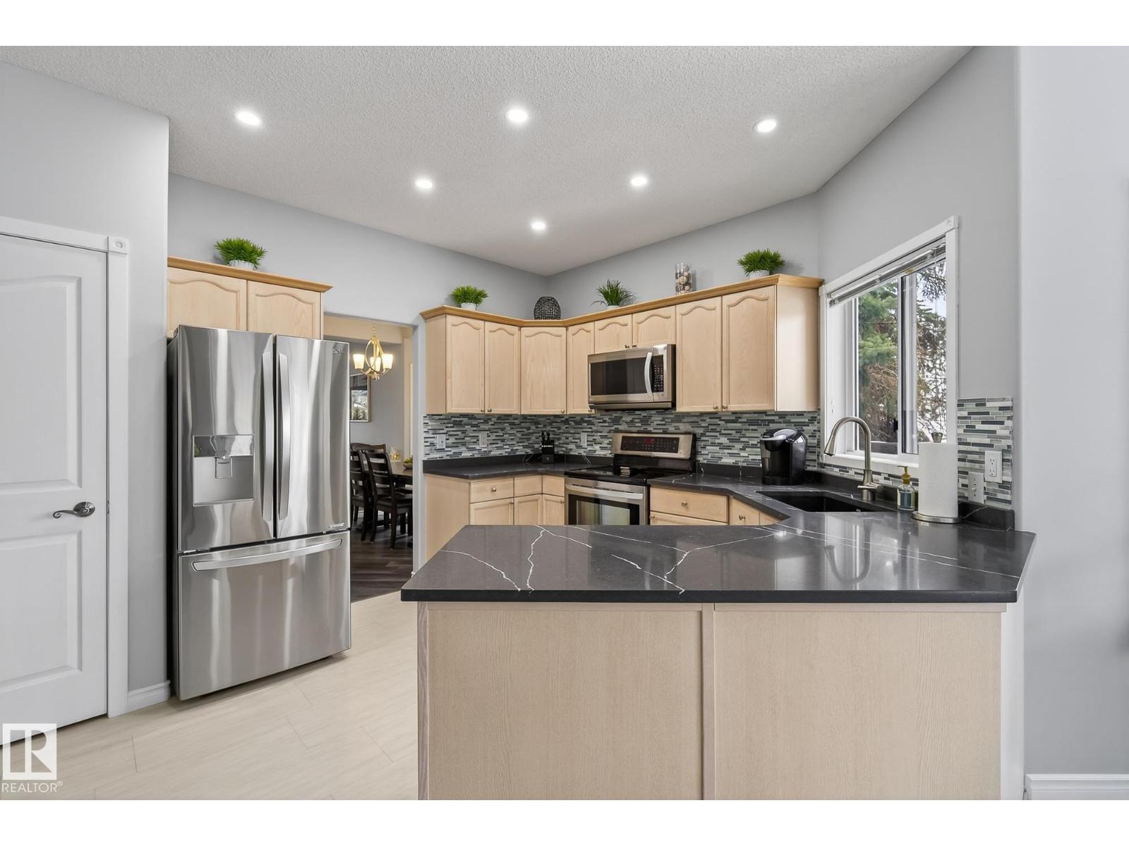 17204 113 St Nw, Edmonton, Alberta  T5X 5X5 - Photo 19 - E4479207