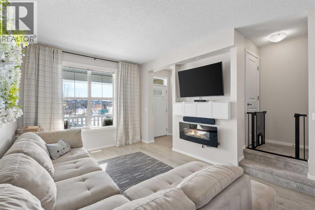 56 Legacy Main Street Se, Calgary, Alberta  T2X 0Y6 - Photo 4 - A2290280