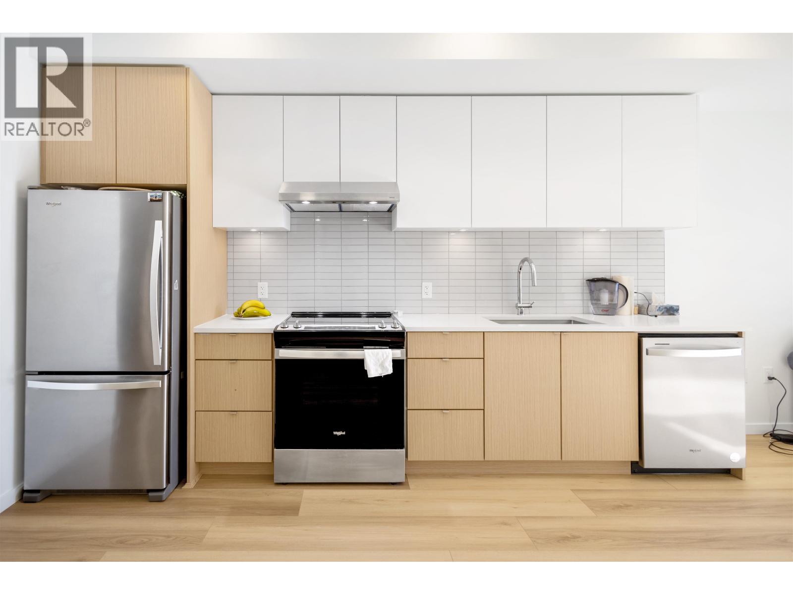 302 37994 2ND AVENUE, Squamish, British Columbia