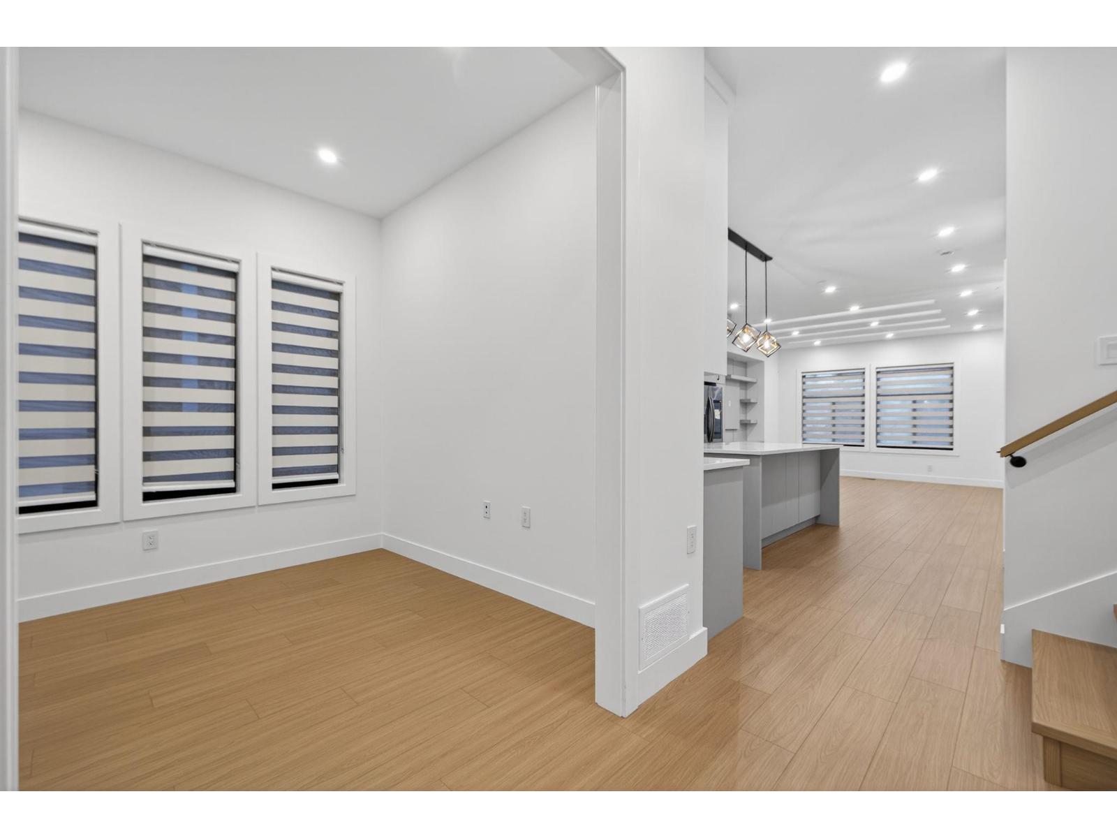 7645 197 Street, Langley, British Columbia  V2Y 3T4 - Photo 6 - R3103742