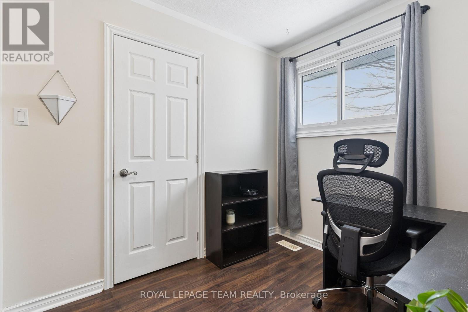 241 Wilfred Crescent, Arnprior, Ontario  K7S 2W8 - Photo 22 - X12930496