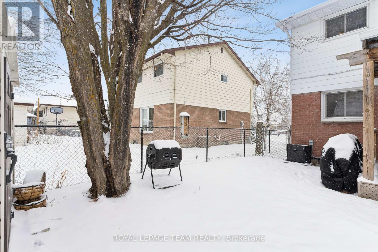 241 Wilfred Crescent, Arnprior, Ontario  K7S 2W8 - Photo 40 - X12930496