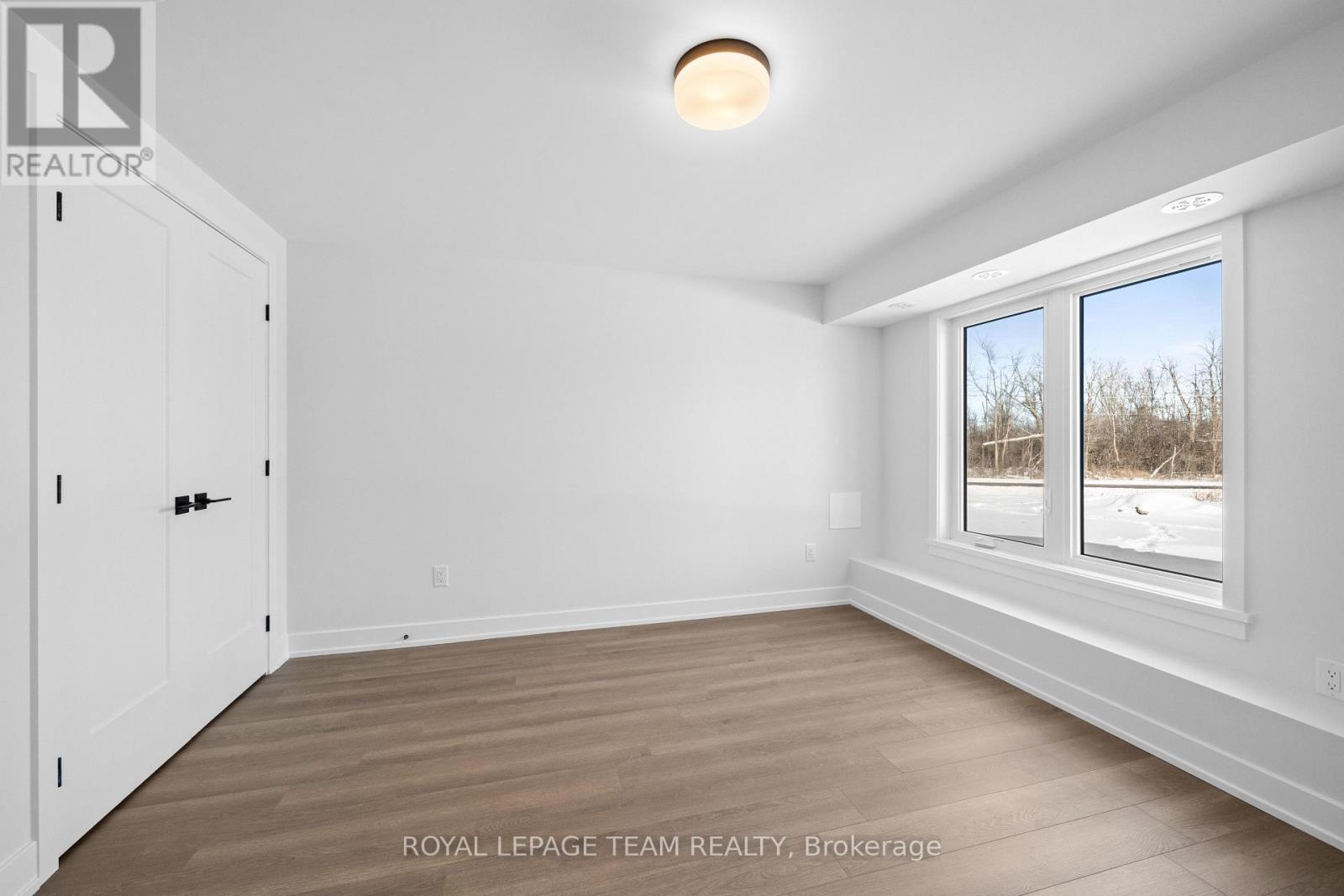 2 - 1140 Moore Street, Brockville, Ontario  K6V 0H2 - Photo 24 - X12930570