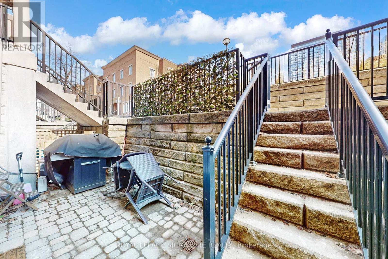 1205 - 21 Pirandello Street, Toronto, Ontario  M6K 3R7 - Photo 6 - C12930498