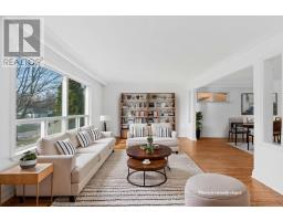 202 PARK HOME AVENUE, Toronto, Ontario