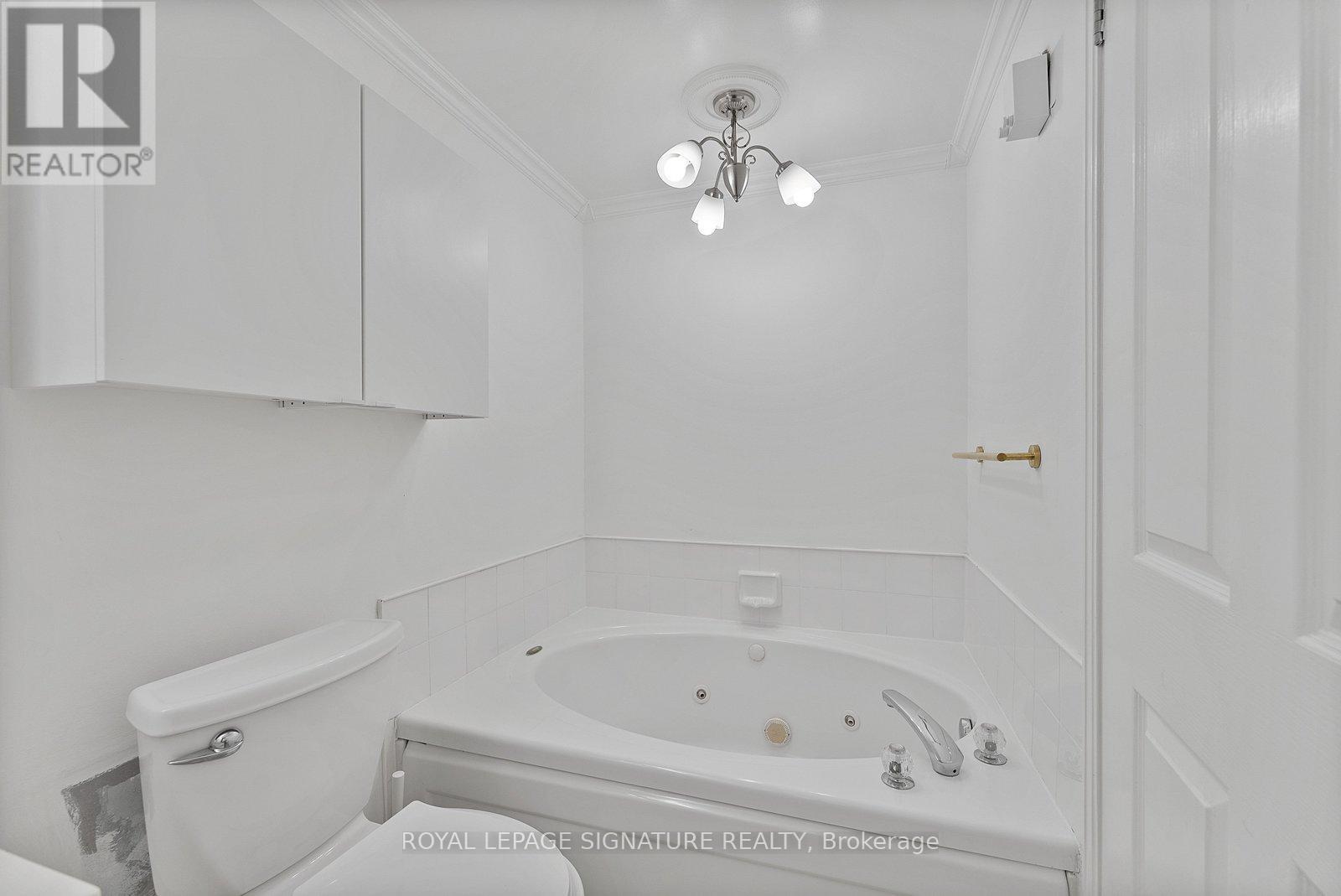 206 - 18 Hollywood Avenue, Toronto, Ontario  M2N 6P5 - Photo 23 - C12930510