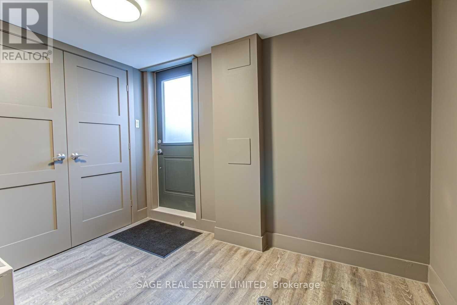 Lower - 671 Dufferin Street, Toronto (Little Portugal), Ontario  M6K 2B2 - Photo 11 - C12930516