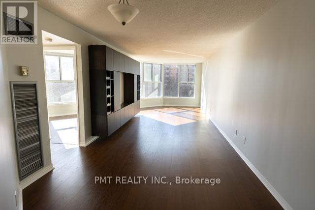 418 - 222 The Esplanade, Toronto, Ontario  M5A 4M8 - Photo 2 - C12930538