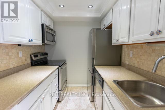 418 - 222 The Esplanade, Toronto, Ontario  M5A 4M8 - Photo 5 - C12930538