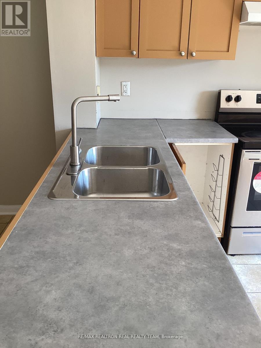 2 - 29 Ecopark Gate, Toronto, Ontario  M1B 6G8 - Photo 6 - E12930494