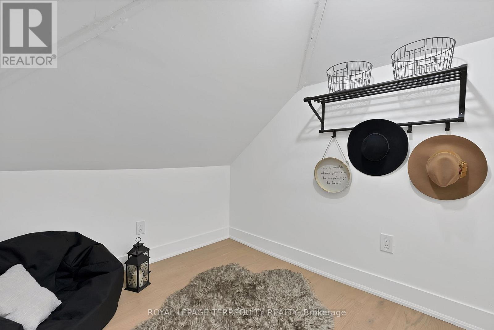 40 Leroy Avenue, Toronto, Ontario  M4J 4G8 - Photo 26 - E12930560