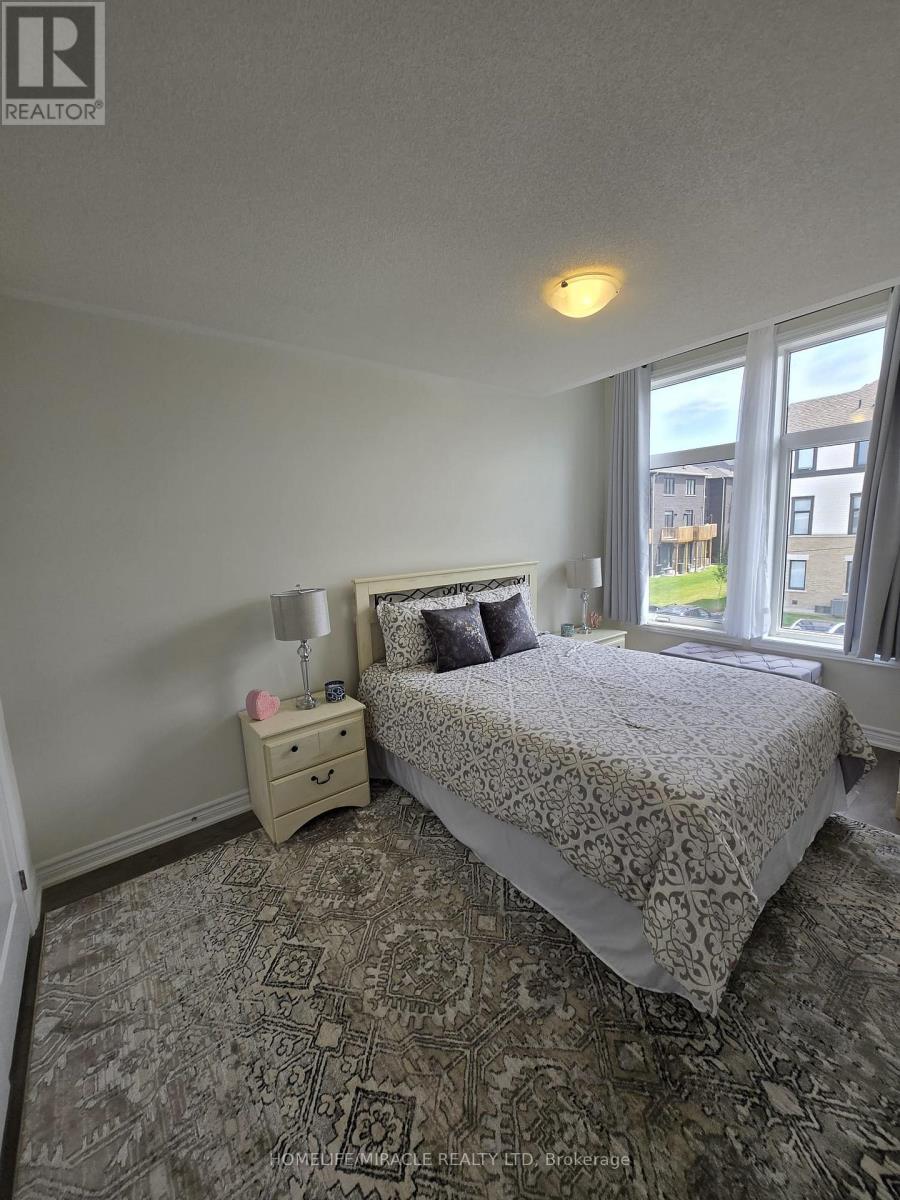 296 Okanagan Path, Oshawa, Ontario  L1H 0A7 - Photo 20 - E12930564