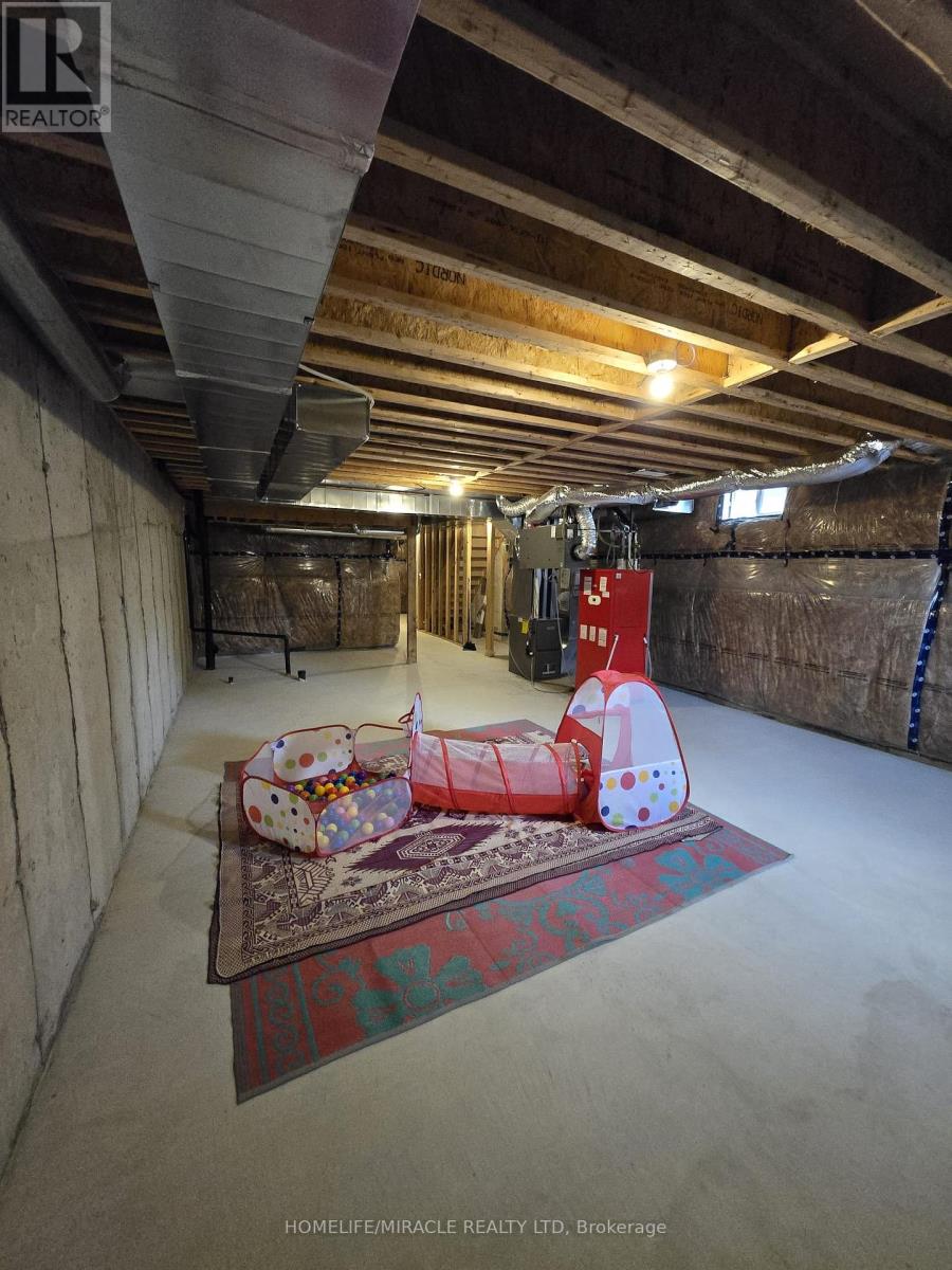 296 Okanagan Path, Oshawa, Ontario  L1H 0A7 - Photo 29 - E12930564