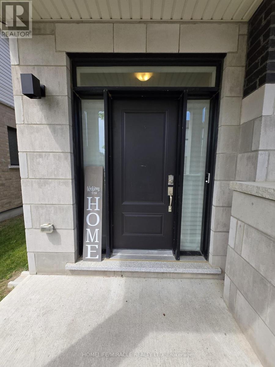 296 Okanagan Path, Oshawa, Ontario  L1H 0A7 - Photo 3 - E12930564