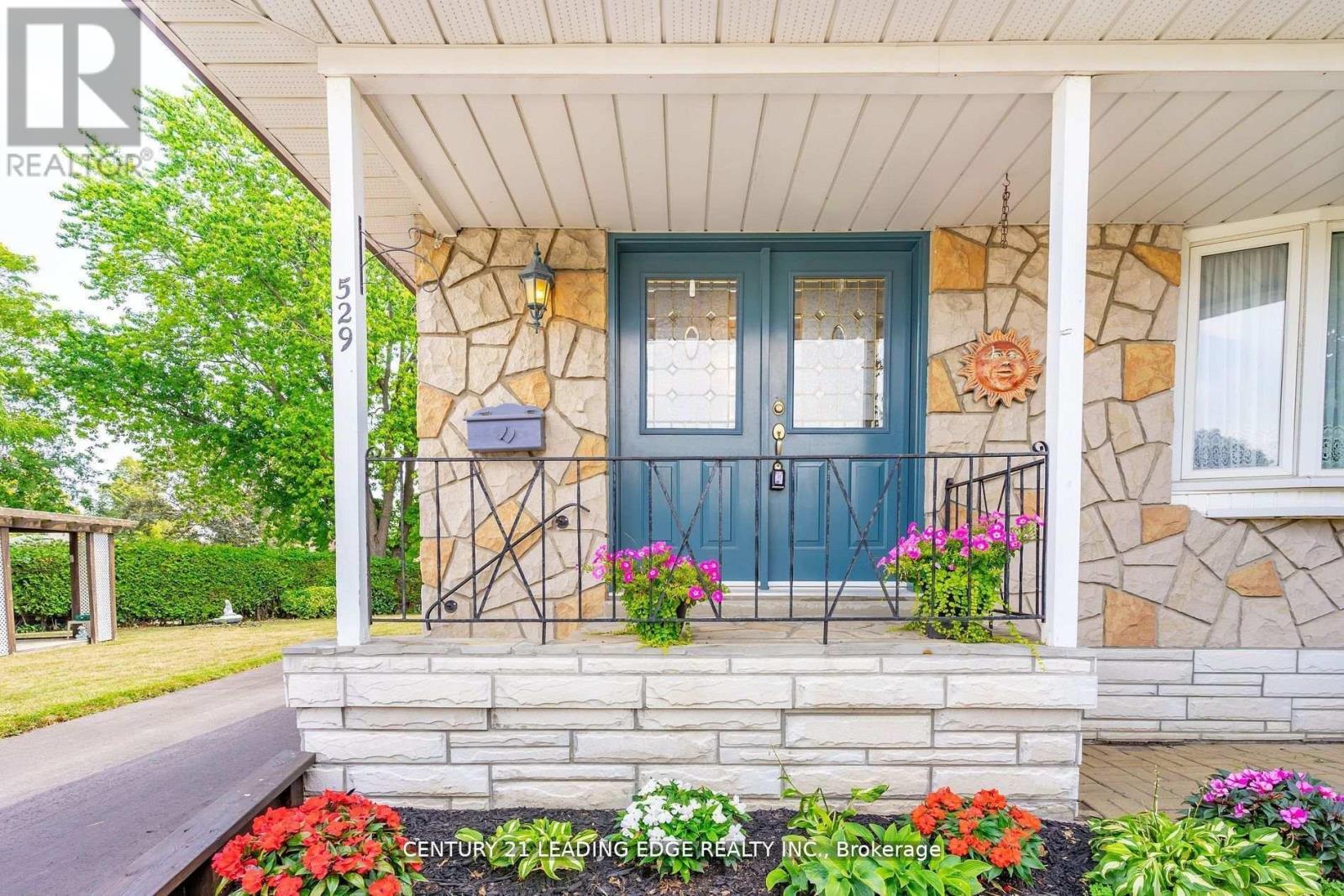 529 Carman Court, Oshawa, Ontario  L1H 6K5 - Photo 5 - E12930576