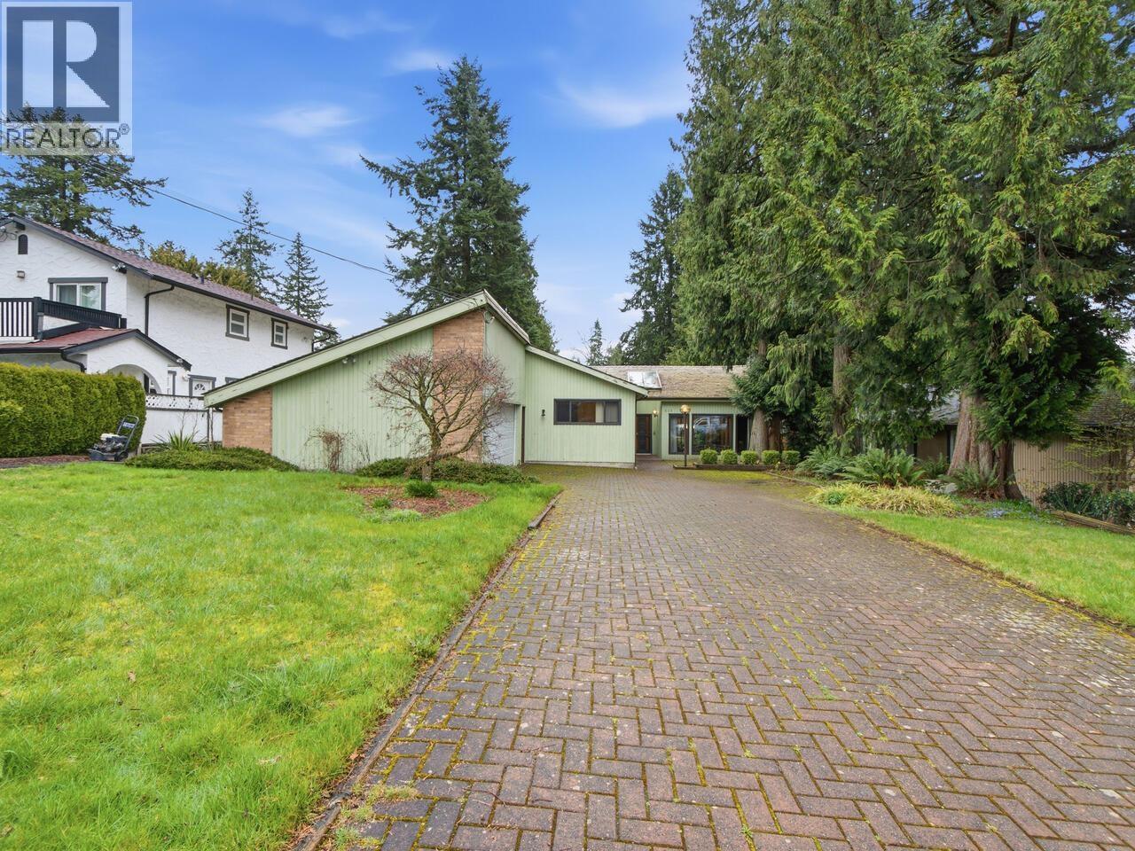 533 ASCOT STREET, Coquitlam, British Columbia