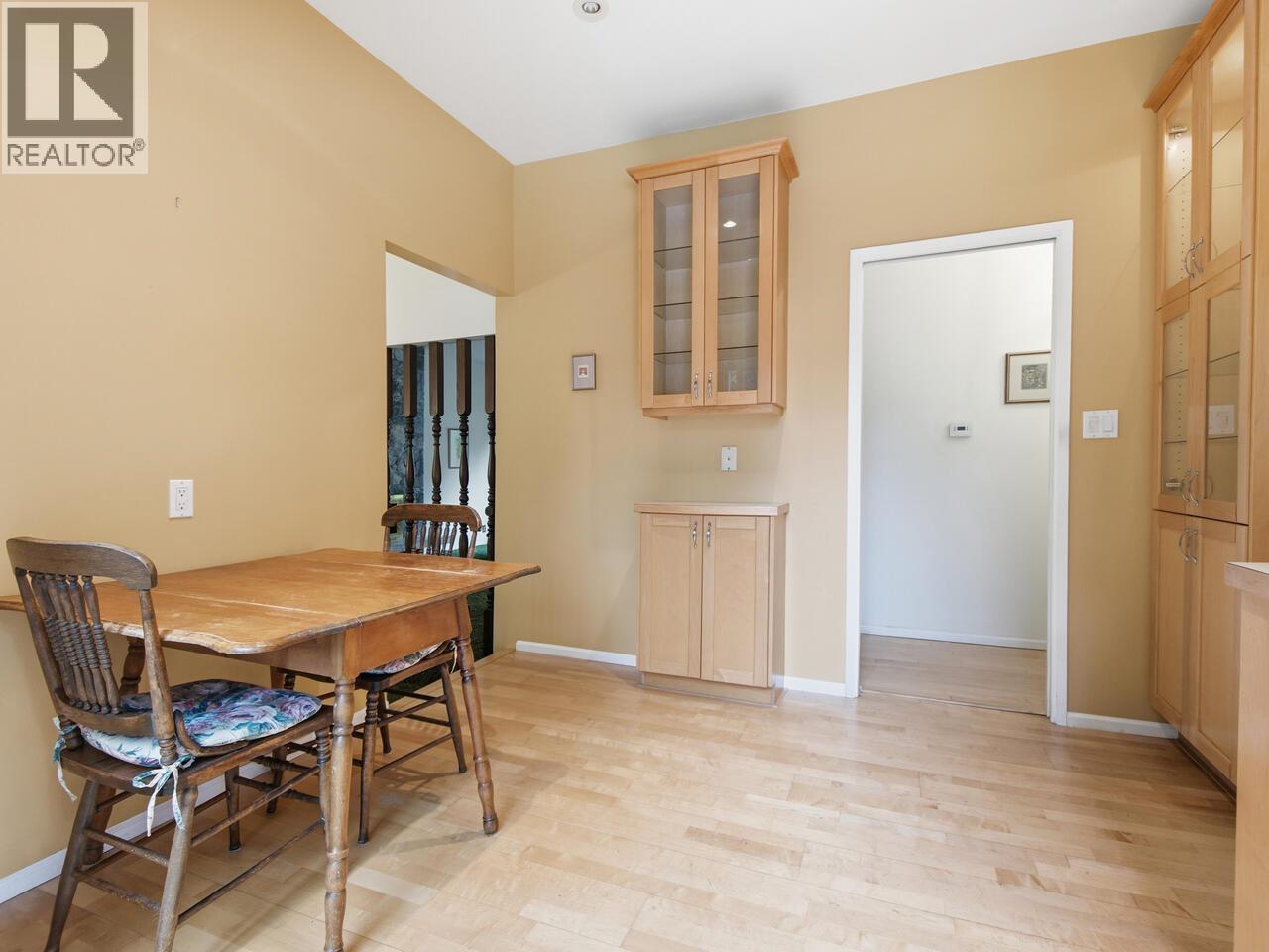 533 Ascot Street, Coquitlam, British Columbia  V3J 6H5 - Photo 7 - R3104386