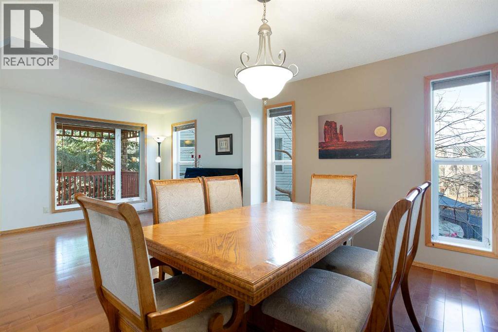 26 Cresthaven View Sw, Calgary, Alberta  T3B 5Y2 - Photo 18 - A2271425