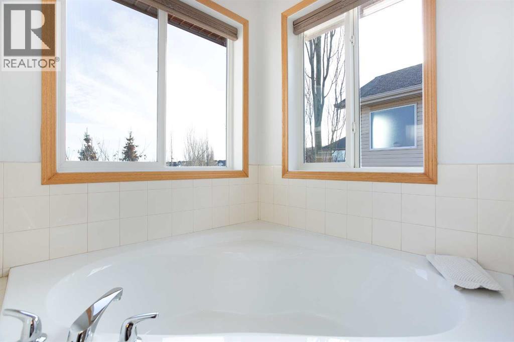 26 Cresthaven View Sw, Calgary, Alberta  T3B 5Y2 - Photo 25 - A2271425