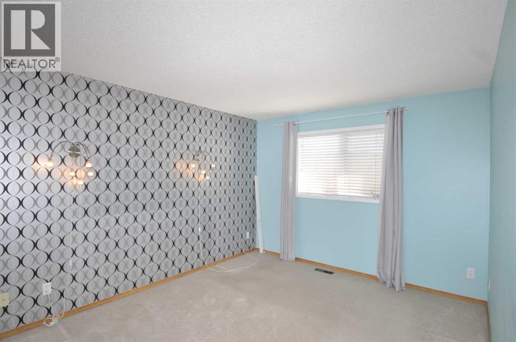 16 Edenwold Green NW, Calgary, Alberta  T3A 5B8 - Photo 13 - A2273205