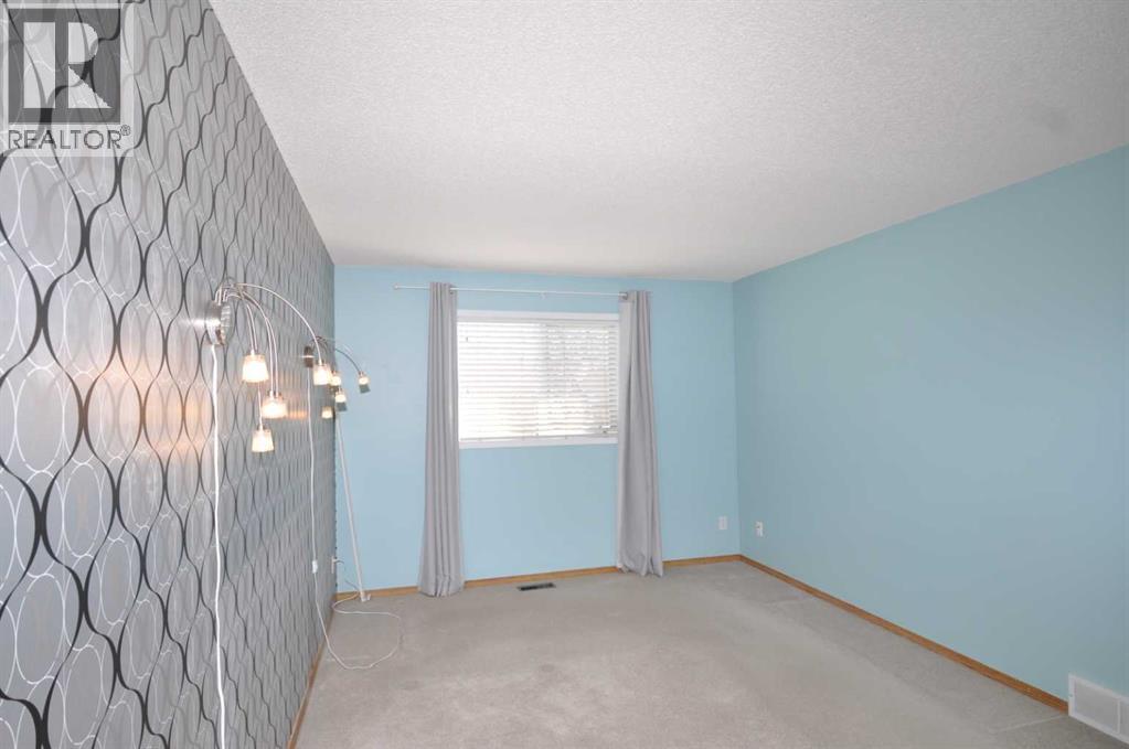 16 Edenwold Green NW, Calgary, Alberta  T3A 5B8 - Photo 12 - A2273205