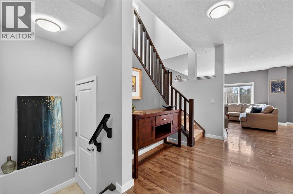 242 Mahogany Passage Se, Calgary, Alberta  T3M 2J8 - Photo 4 - A2289677
