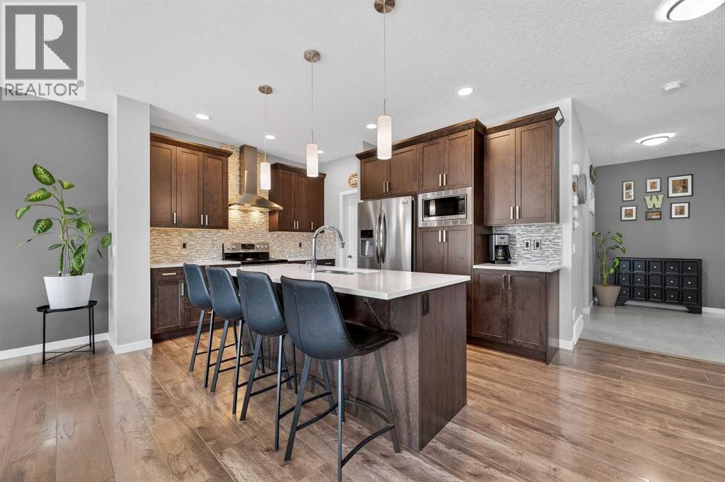 242 Mahogany Passage Se, Calgary, Alberta  T3M 2J8 - Photo 5 - A2289677