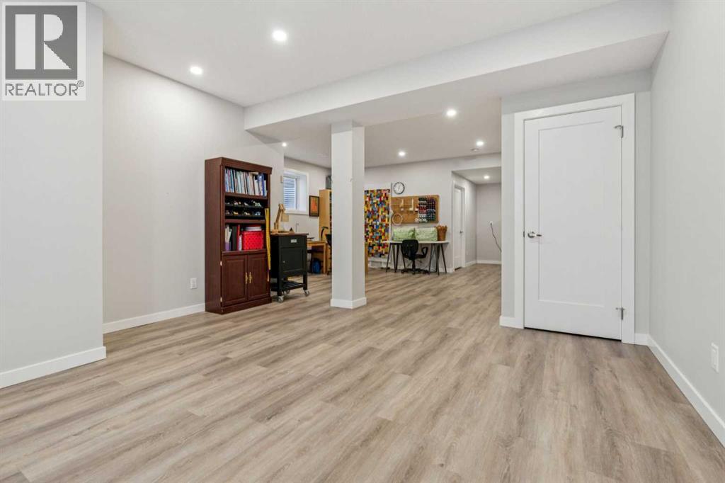 24 Willow Park Point, Cochrane, Alberta  T4C 2V3 - Photo 24 - A2294271