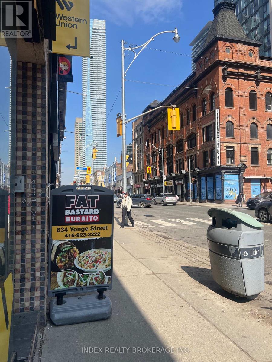 634 Yonge Street, Toronto, Ontario  M4Y 1Z8 - Photo 3 - C12925970