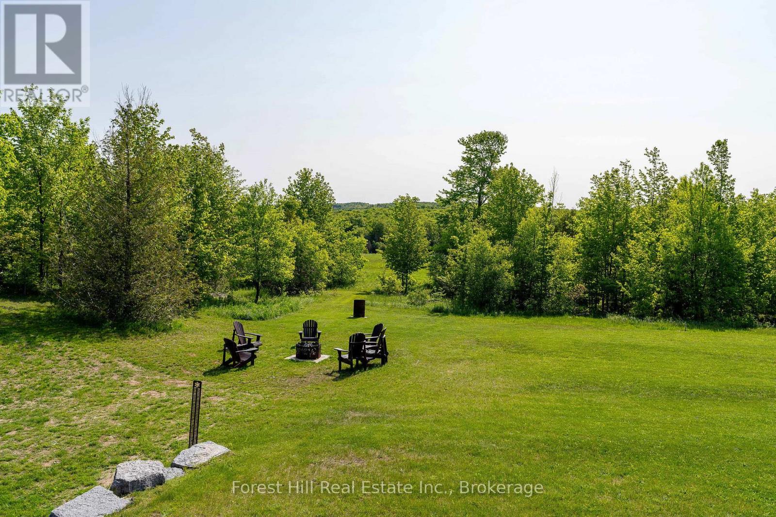 240 Lookout Drive, West Grey, Ontario  N0C 1H0 - Photo 18 - X12930556