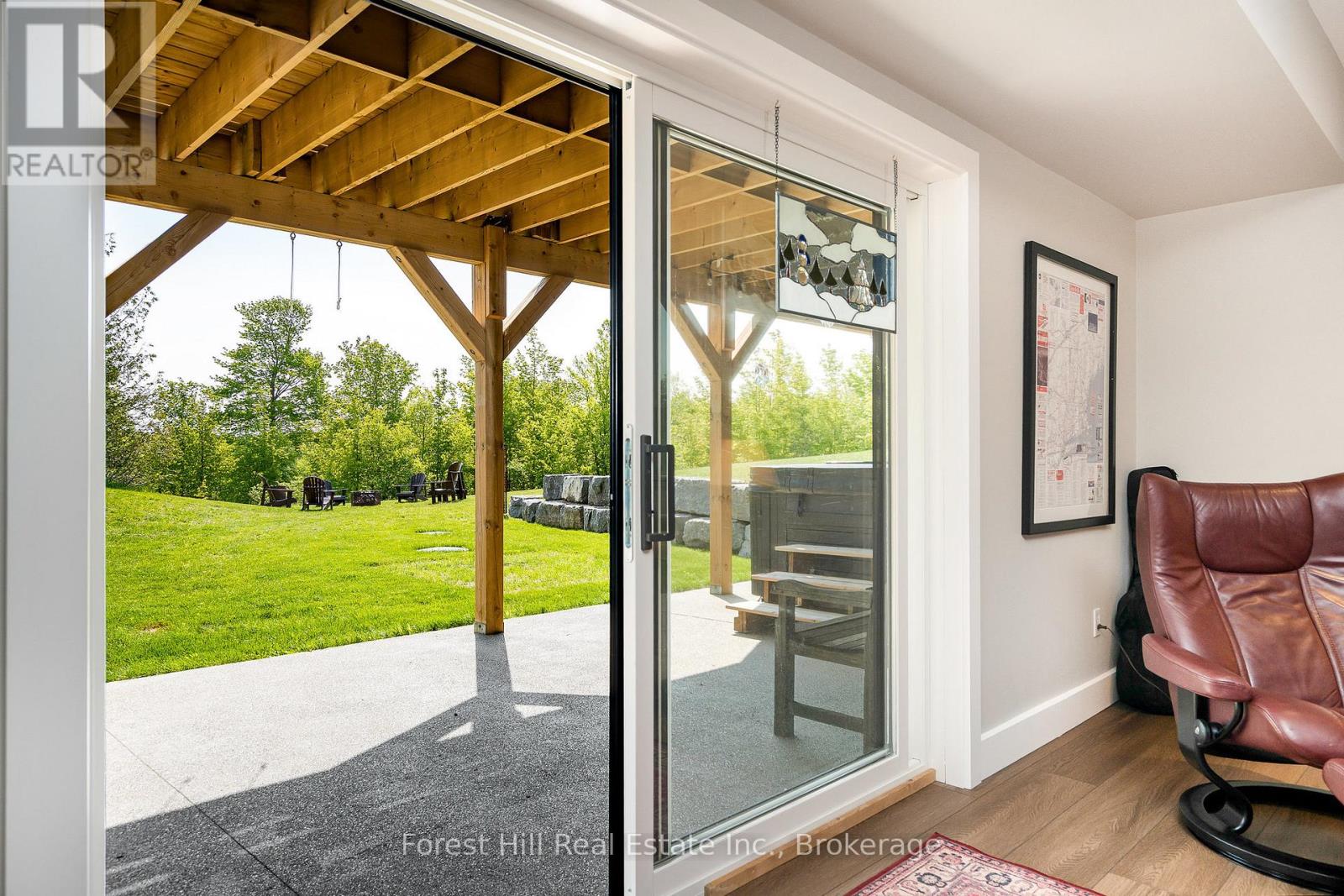 240 Lookout Drive, West Grey, Ontario  N0C 1H0 - Photo 43 - X12930556