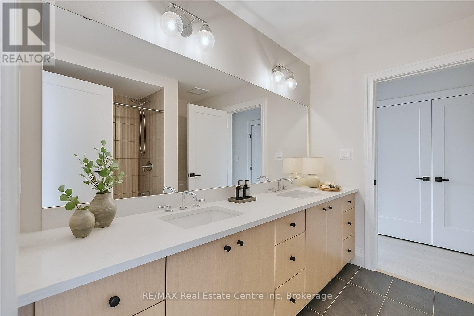 5 Prato Verde Lane, Hamilton, Ontario  N0B 2K0 - Photo 20 - X12930594