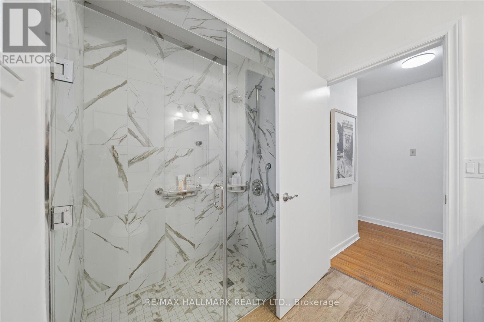 2 Valleycrest Avenue, Markham, Ontario  L3P 1H7 - Photo 25 - N12930502