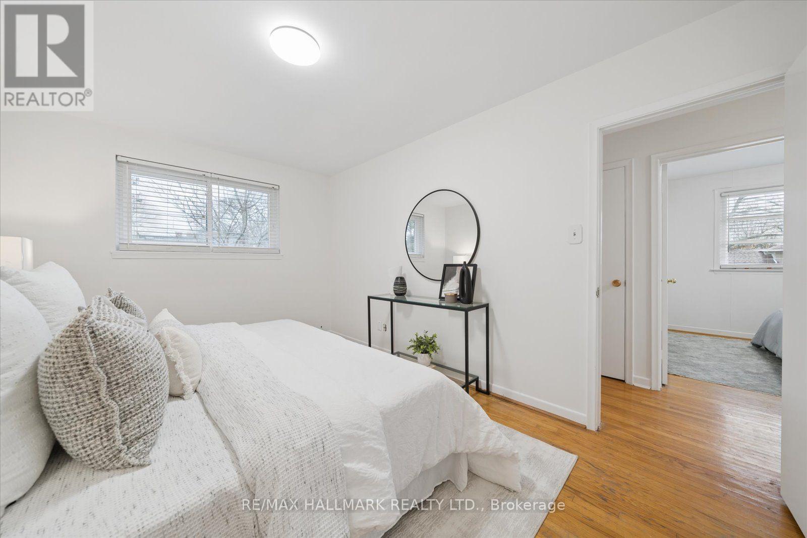 2 Valleycrest Avenue, Markham, Ontario  L3P 1H7 - Photo 31 - N12930502