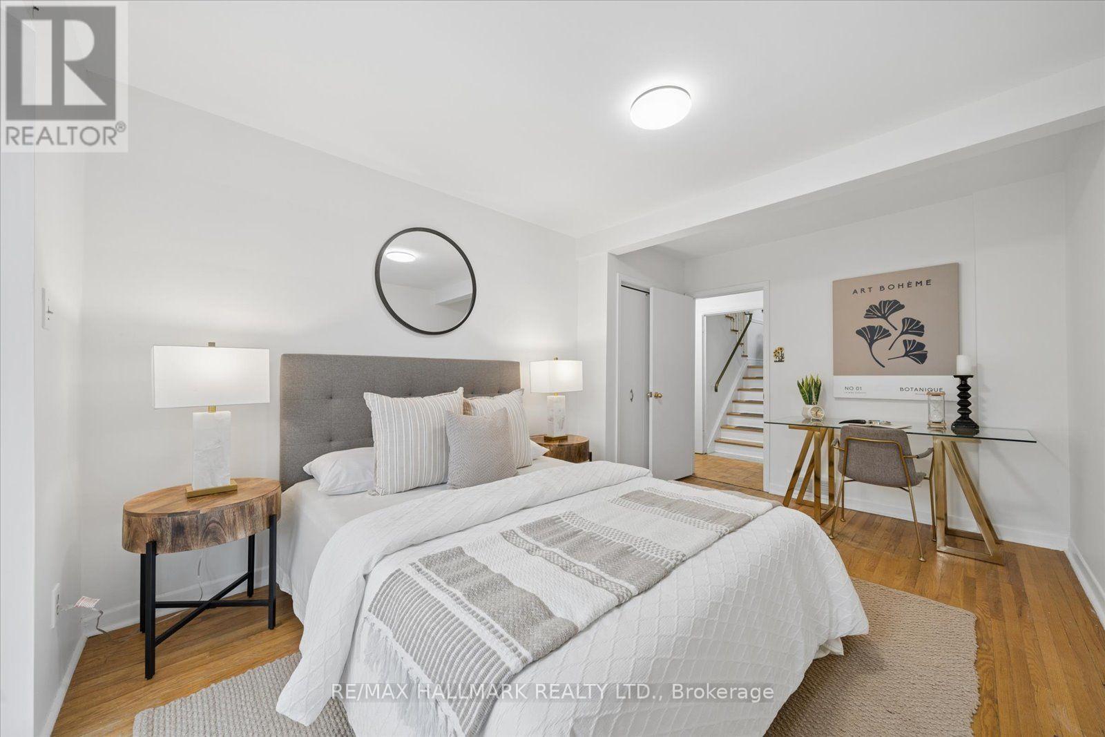 2 Valleycrest Avenue, Markham, Ontario  L3P 1H7 - Photo 32 - N12930502