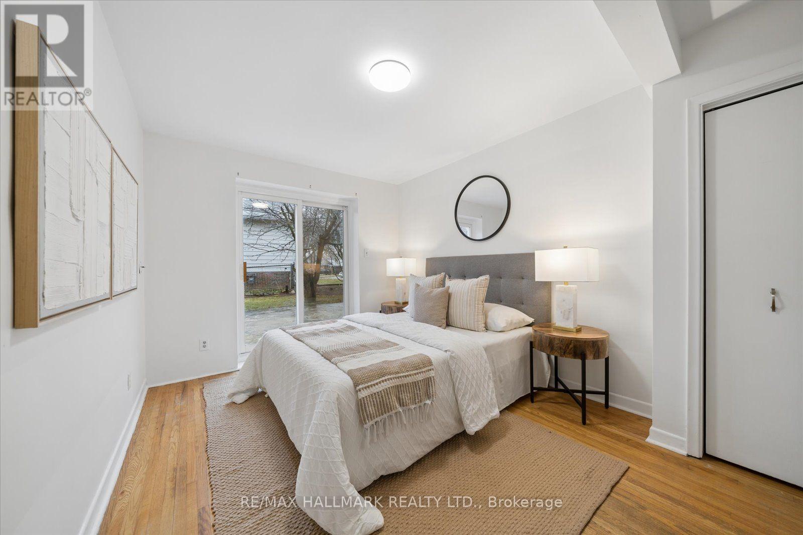 2 Valleycrest Avenue, Markham, Ontario  L3P 1H7 - Photo 34 - N12930502